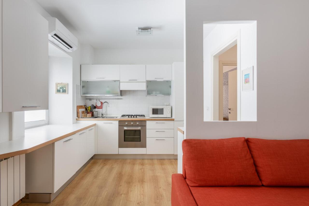 Civico Uno Appartement Triëst Buitenkant foto